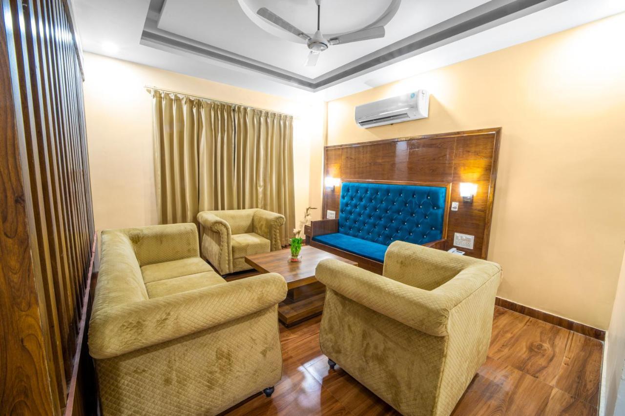 Hotel Divine Lakshmi Ganga Rishīkesh Eksteriør bilde