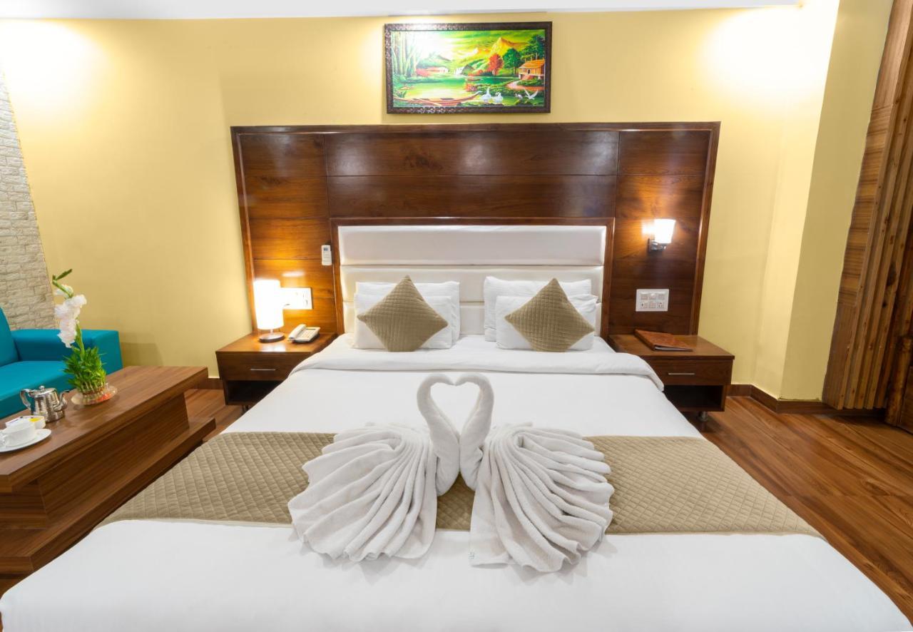 Hotel Divine Lakshmi Ganga Rishīkesh Eksteriør bilde