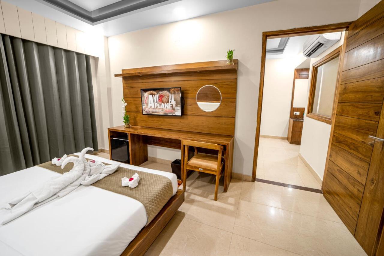 Hotel Divine Lakshmi Ganga Rishīkesh Eksteriør bilde