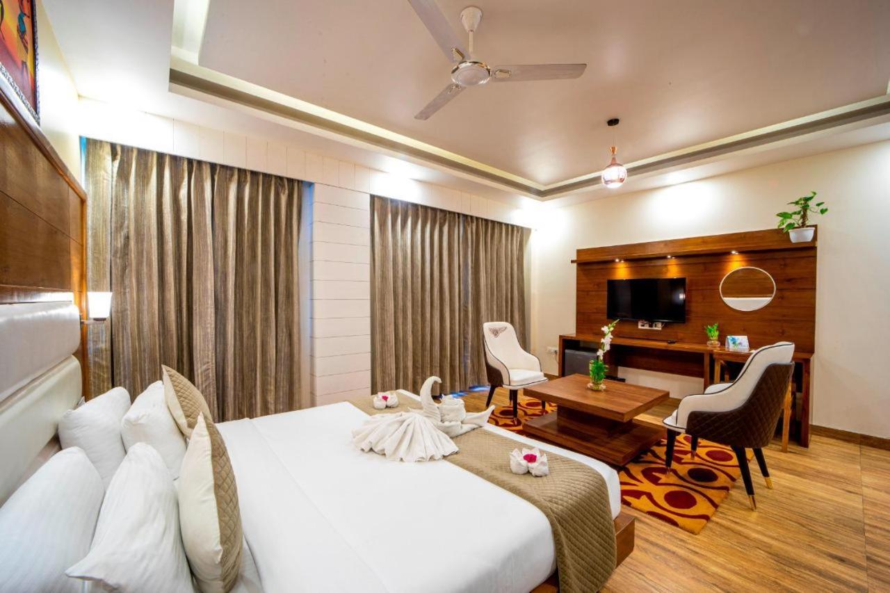 Hotel Divine Lakshmi Ganga Rishīkesh Eksteriør bilde