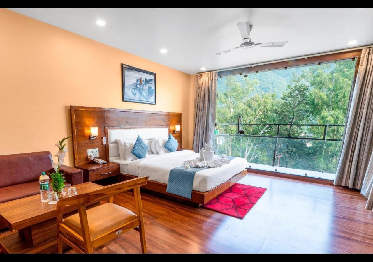 Hotel Divine Lakshmi Ganga Rishīkesh Eksteriør bilde