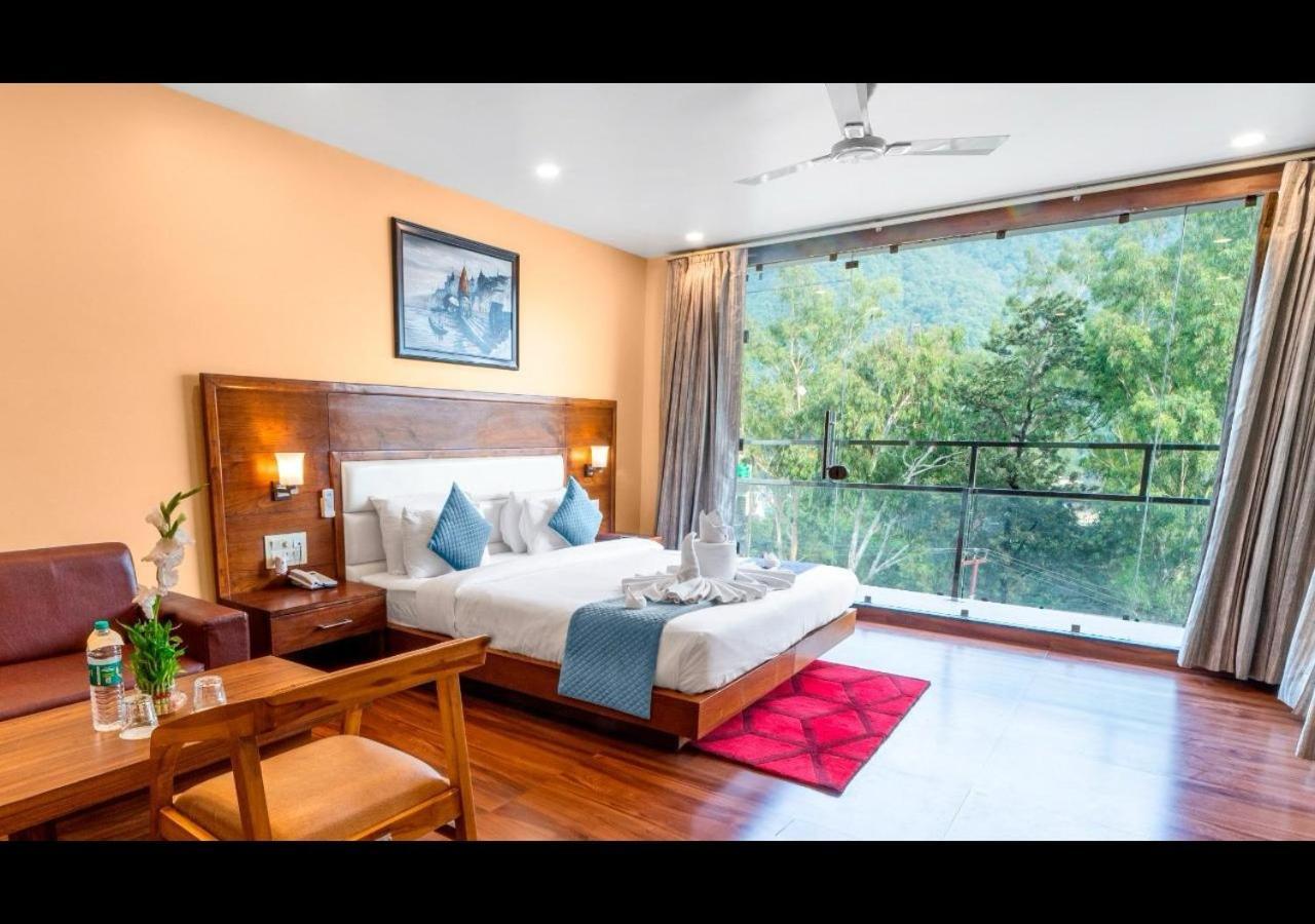 Hotel Divine Lakshmi Ganga Rishīkesh Eksteriør bilde
